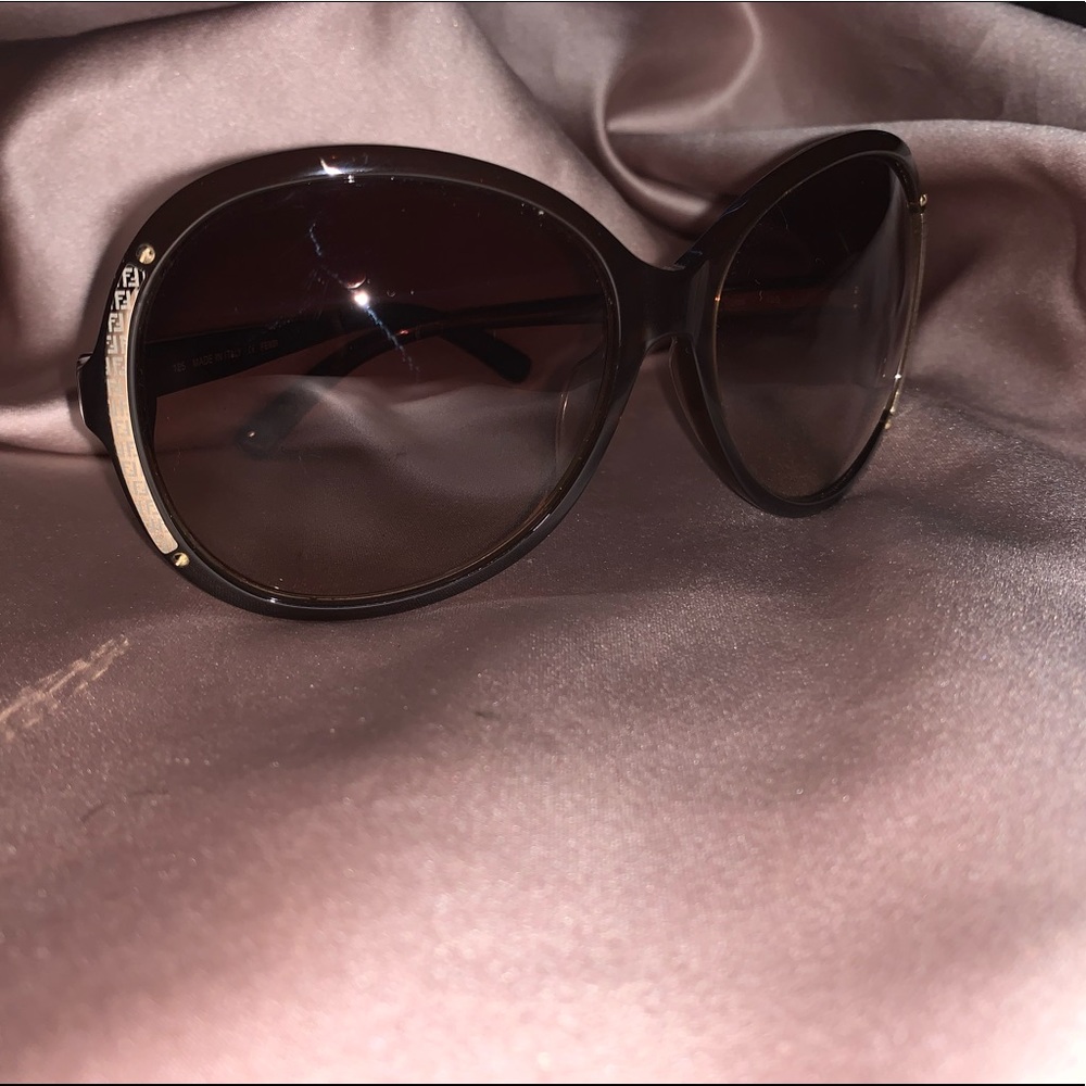Fendi Oval Sunglasses Black Gold Brown 100% Auth